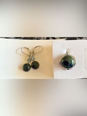 Generation gems Azurite & blue topaz Leverback earrings & matching ring 8